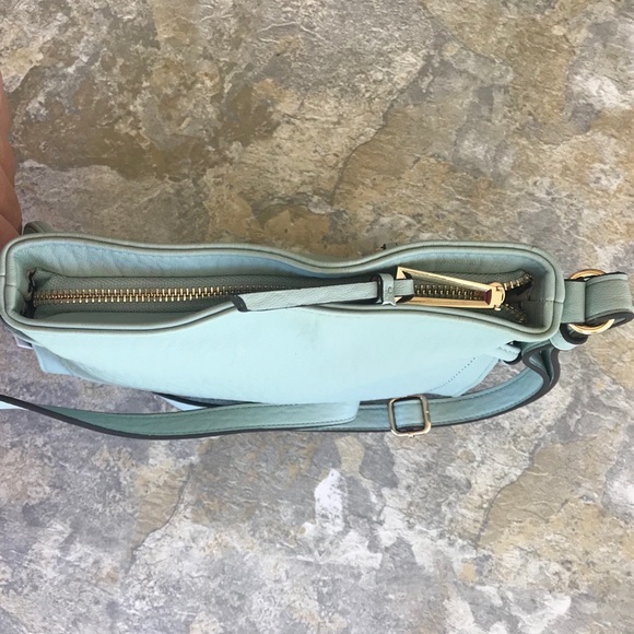 *SOLD* Jessica Simpson Crossbody/Purse, Pistachio - Picture 6 of 9
